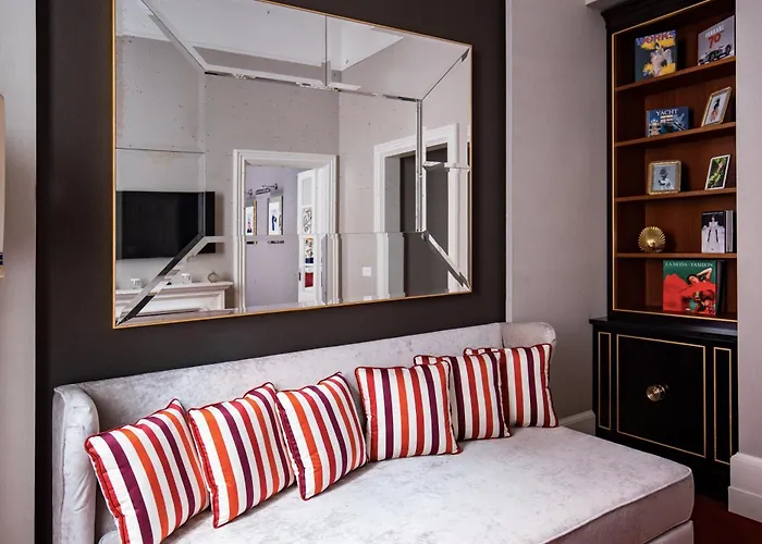 Maalot - Small Luxury Of The World Otel