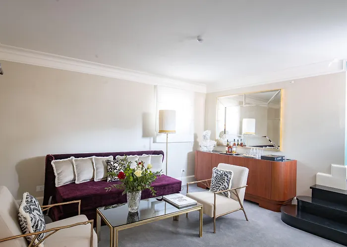 Otel Maalot - Small Luxury Of The World